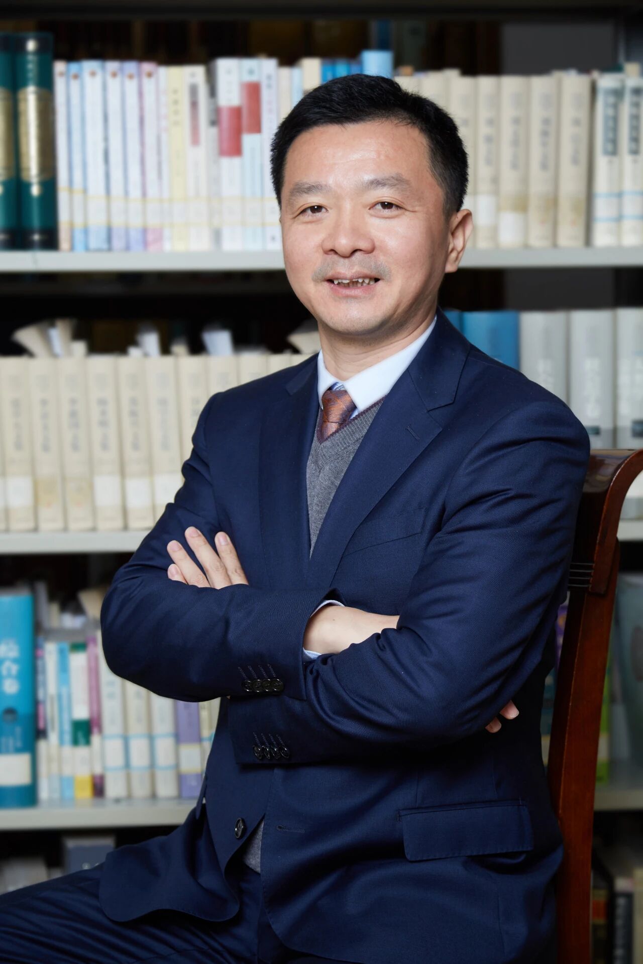 我所涂龙科研究员陈玲博士赴上海检察系统挂职锻炼