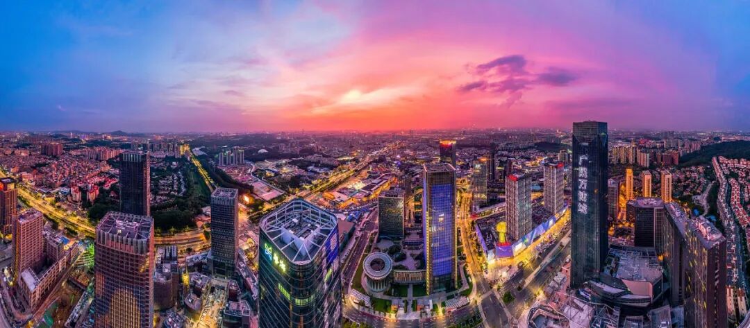 番禺龙湖金地天峯102㎡~140㎡，值不值得买？