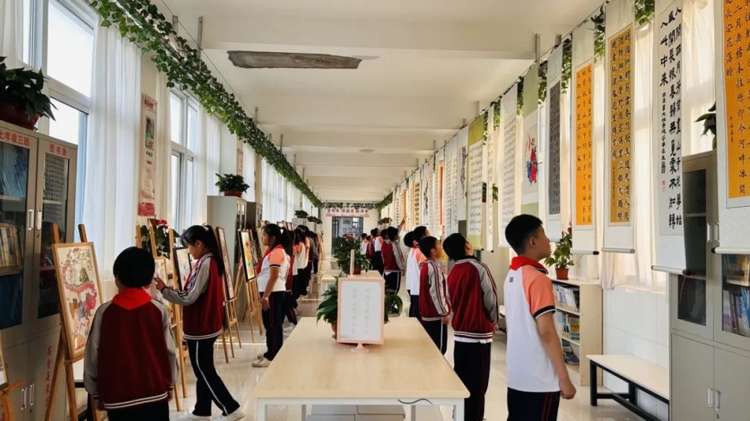 临朐中学高中部图片