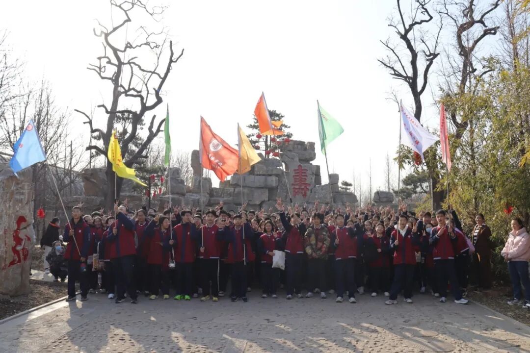 周播报潍坊校园新闻03040310