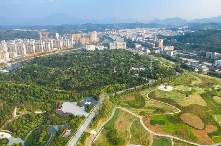 美丽寻乌不寻常看小县城如何实现蝶变