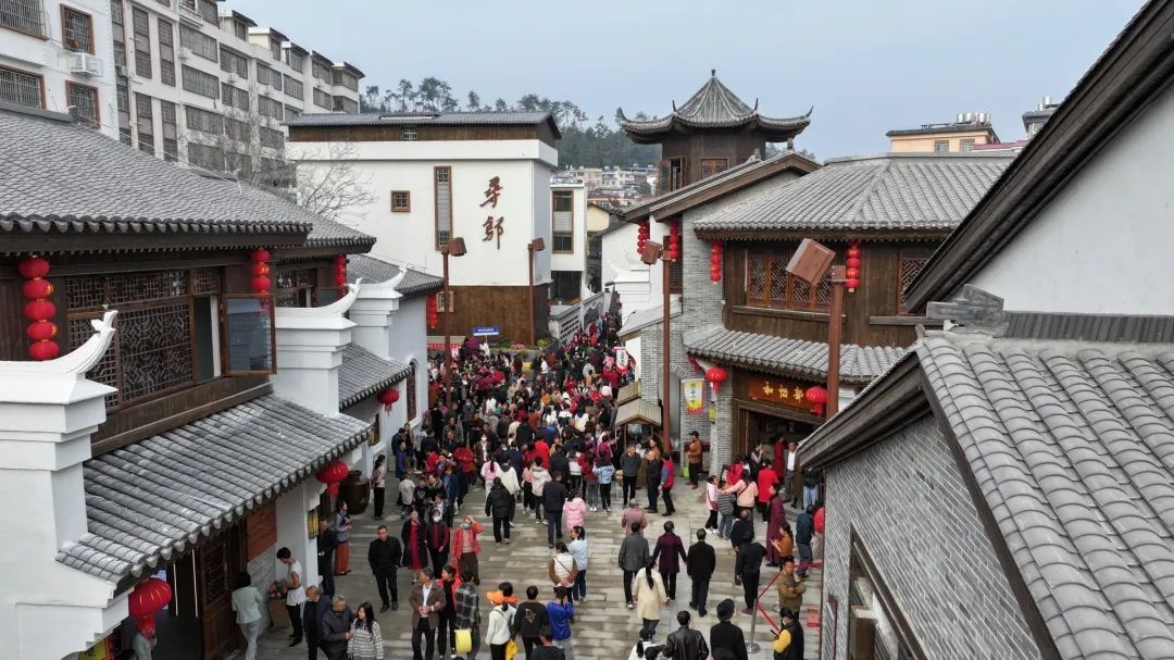 今天赣州最强考察团走进寻乌