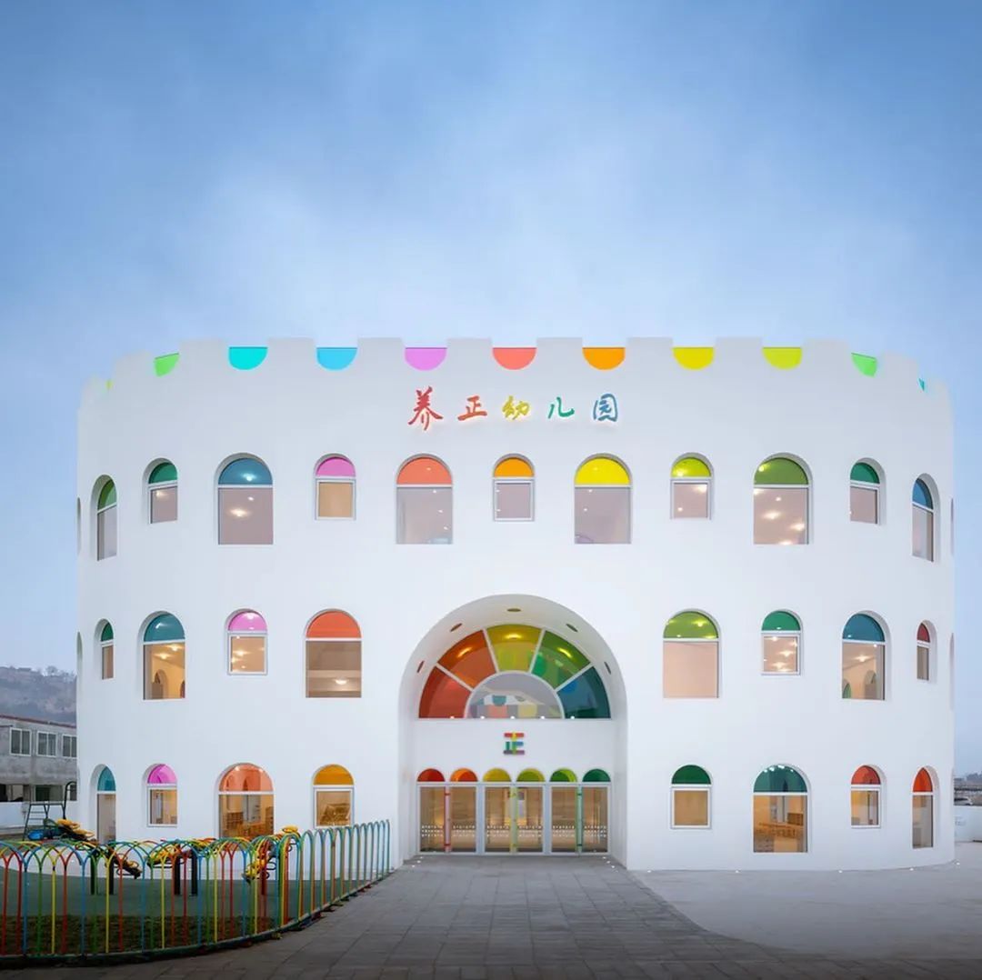 全球最美幼儿园设计第一所就美哭了网友感叹好想再上一次幼儿园