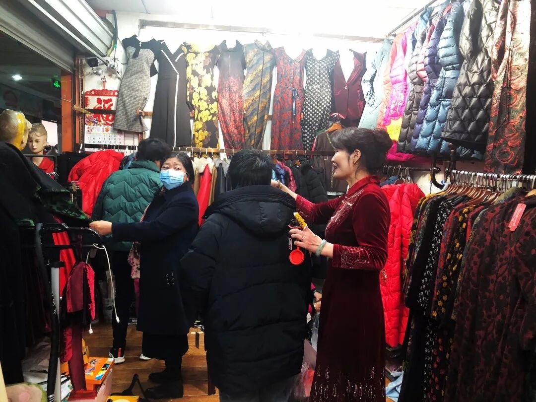 金田阳光人物志第三十三期丨“爱美坊女装”高爱梅：因为热爱，所以坚持