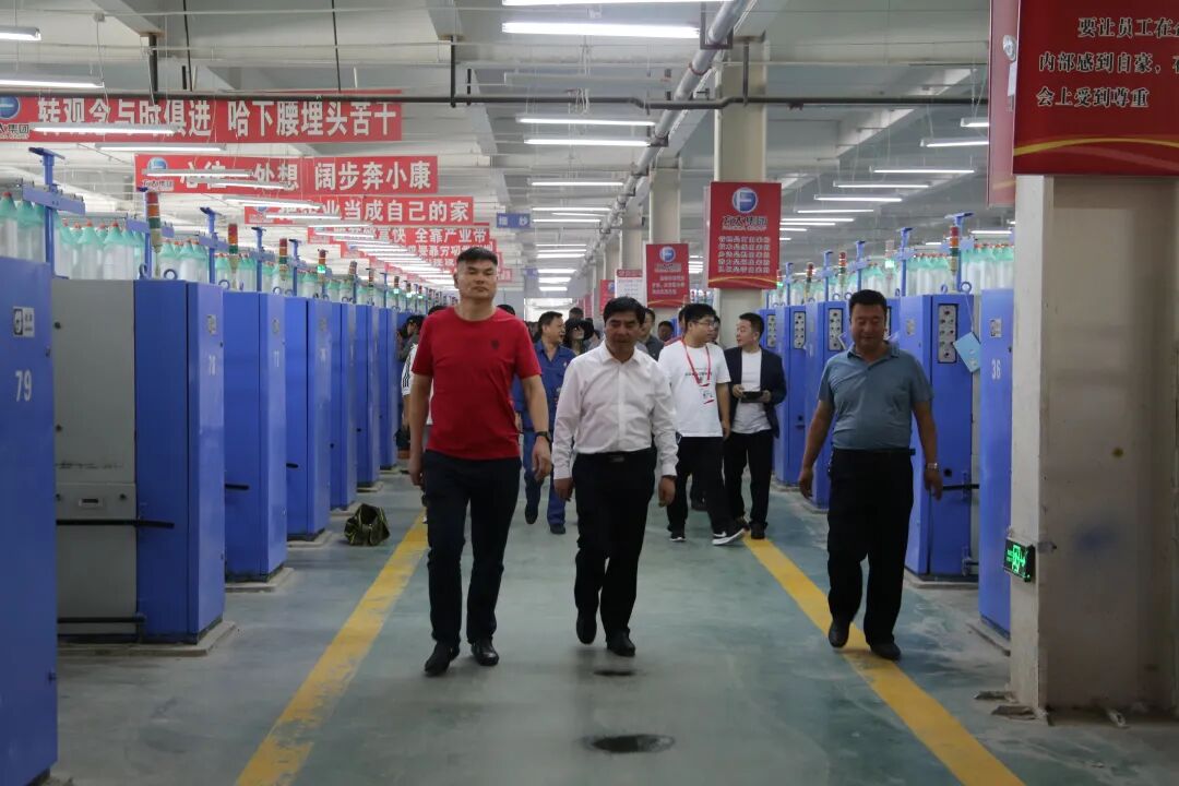 集团董事局主席金位海赴甘肃临夏州参观考察