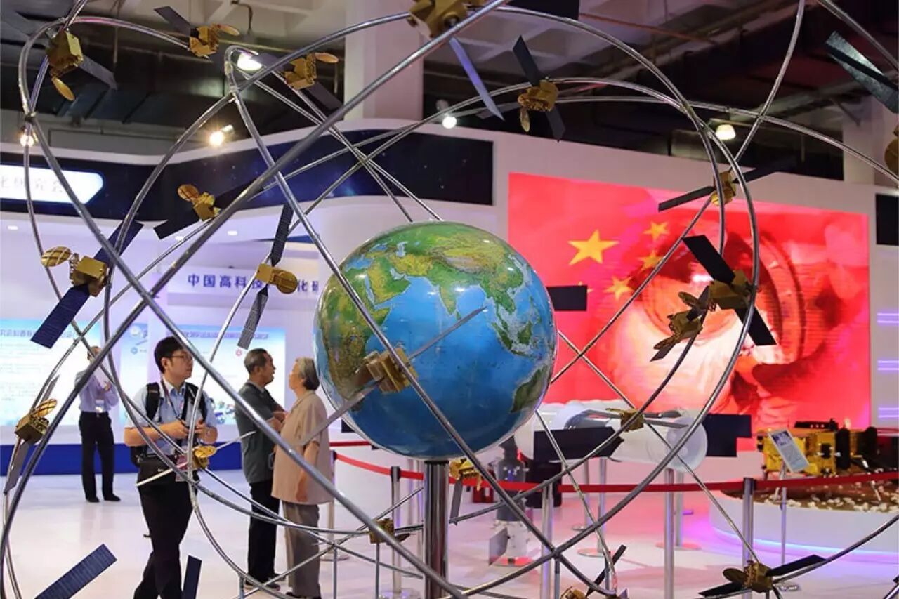 北斗导航卫星星座模型亮相2017北京科博会