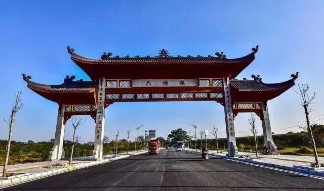 此外,两江镇自来水厂提升改造工程项目的建议书也获得批复,相信此前不
