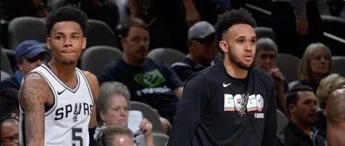 剑走偏锋的无奈之举，圣安东尼奥的一大四小