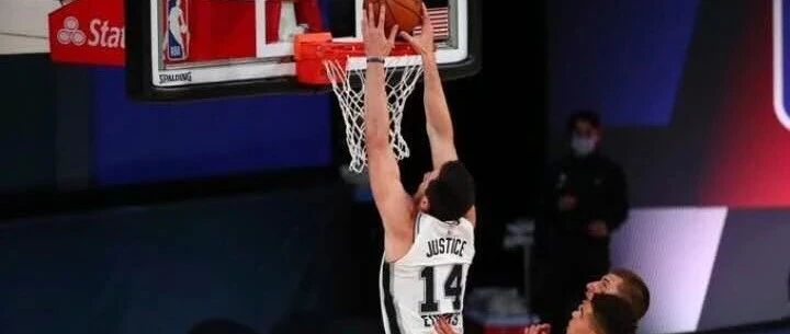 二连败，狗刺的暑假要稳了