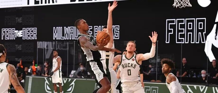 连输两场球？我们没在怕的