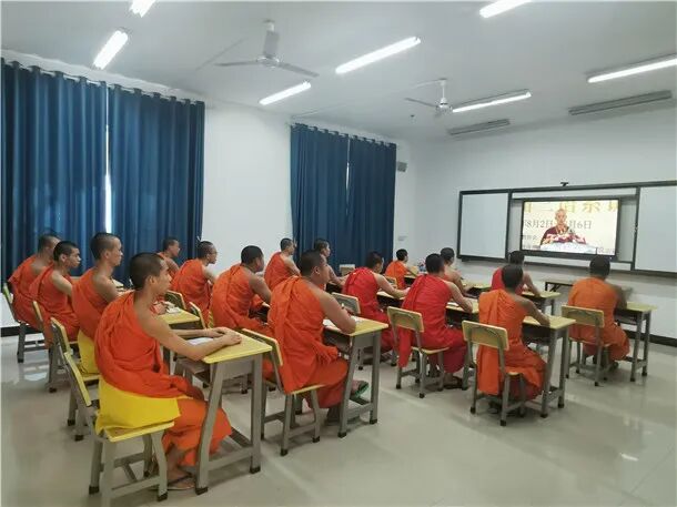 云南首届三语系佛教讲经交流在弥勒市弥勒寺圆满举行