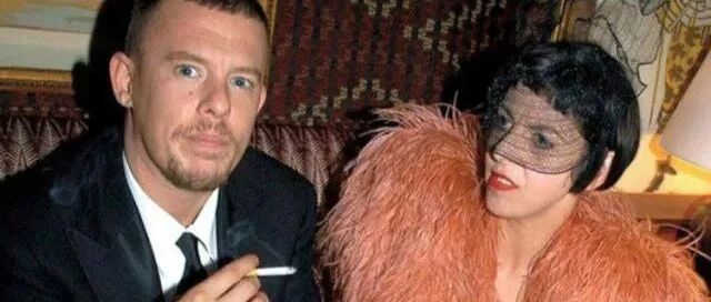 他们在人前无比风光，却因为不快乐而选择了离开。