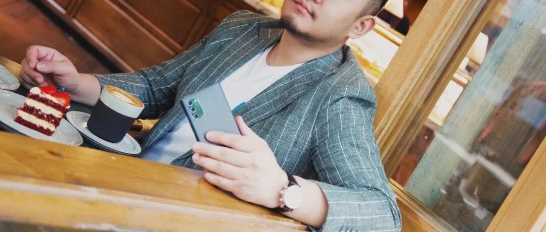 做了这么多年时尚博主，最不可或缺的是什么？