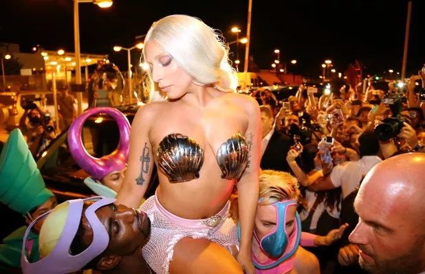 Lady Gaga，一個明星的重生。 娛樂 第24張