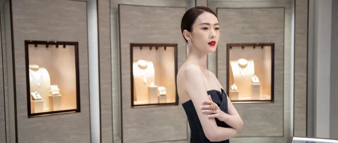 从奥斯卡到演唱会，从实力演员到爱豆，这个品牌为什么能收获所有人的青睐？