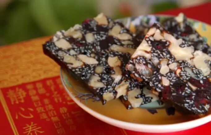 阿胶：女人养颜调理必备圣品！ 女人吃阿胶 第6张