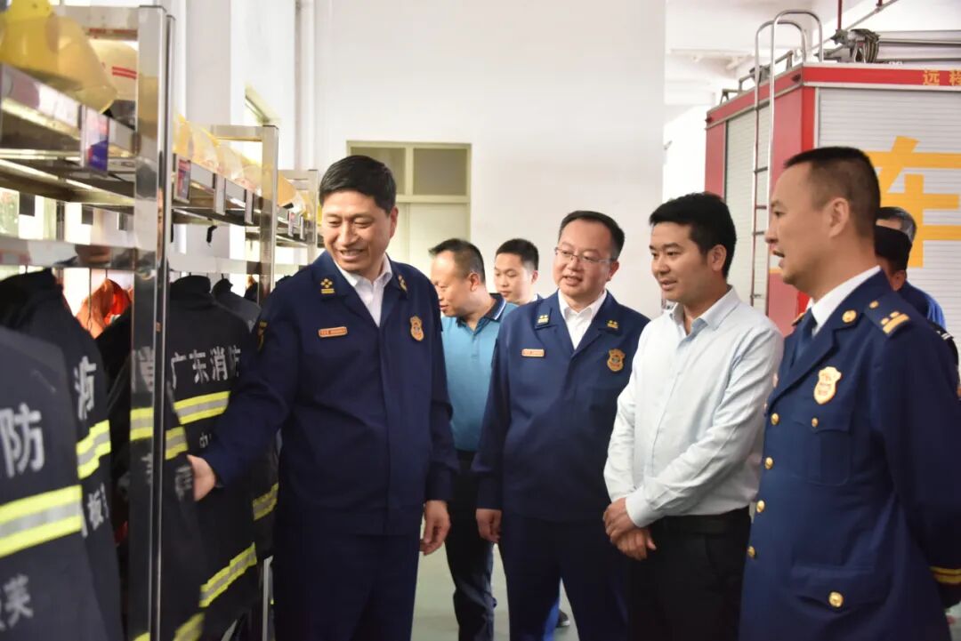 广东省消防救援总队总队长张明灿到板芙镇开展督导检查