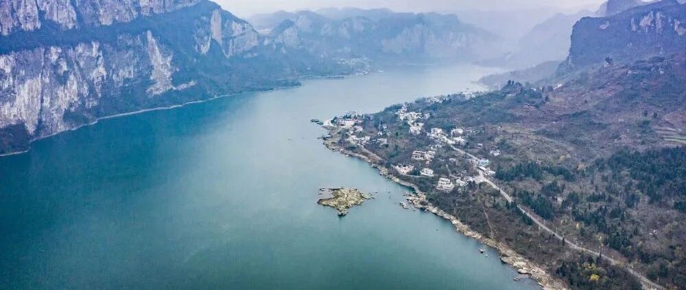 习近平考察贵州，为啥专程去了这个村？