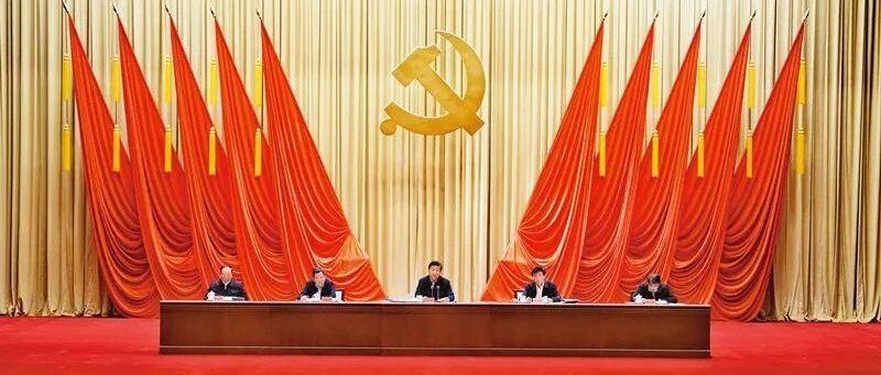 习近平：努力成为可堪大用能担重任的栋梁之才