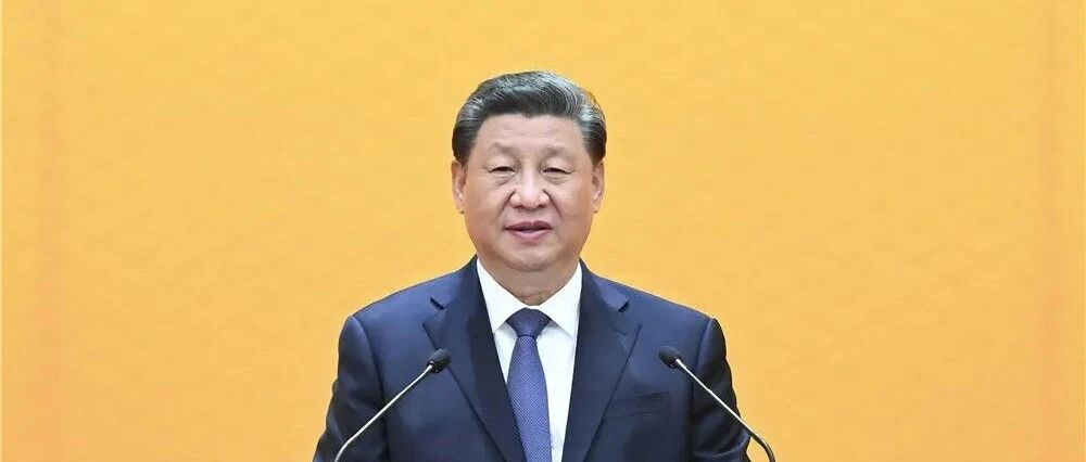 习近平和彭丽媛设宴欢迎出席冬奥会开幕式的国际贵宾