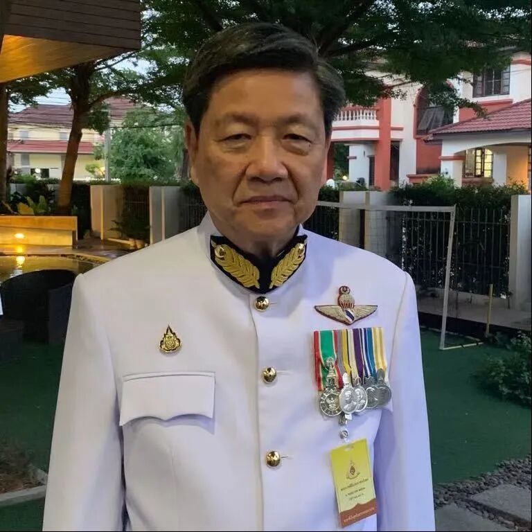 新西兰潮属总会常务副会长吴文发说:"在金秋收获的季节里,我们海外