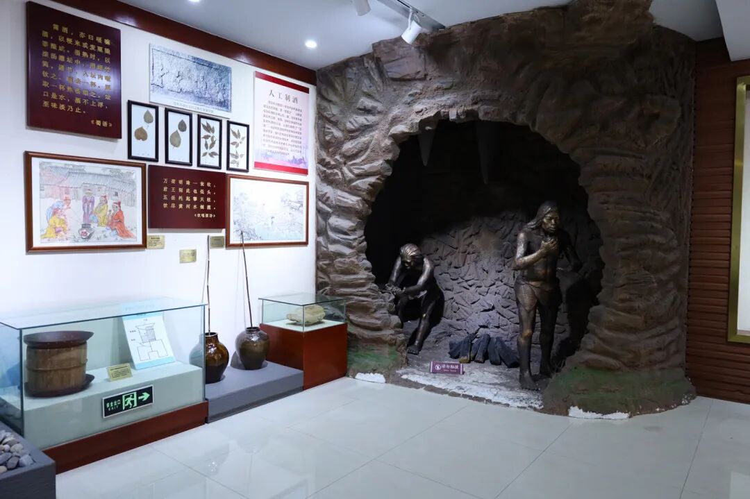 踏进博物馆主楼,便踏上了穿越时空的旅程