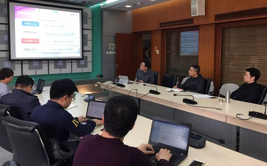 学科跨界的无限可能：从文本挖掘到公共管理知识发现