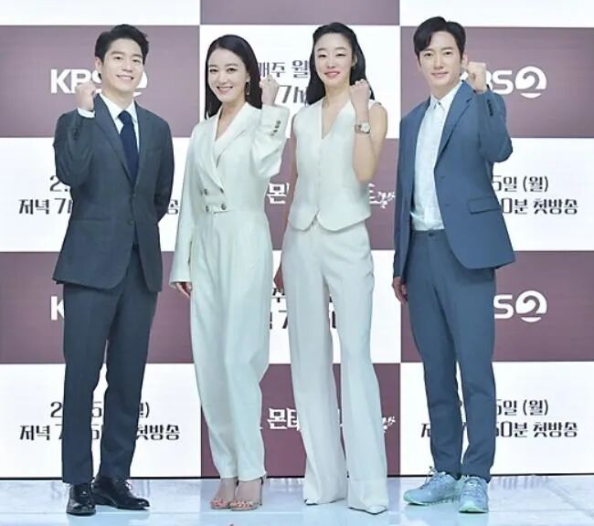 崔汝珍李素妍等艺人出席KBS2TV新剧《基督山小姐》发布会