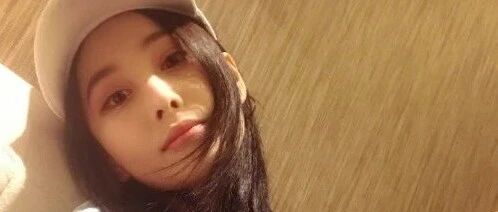 女星diss豆瓣八组，然后“黑历史”在八组刷屏