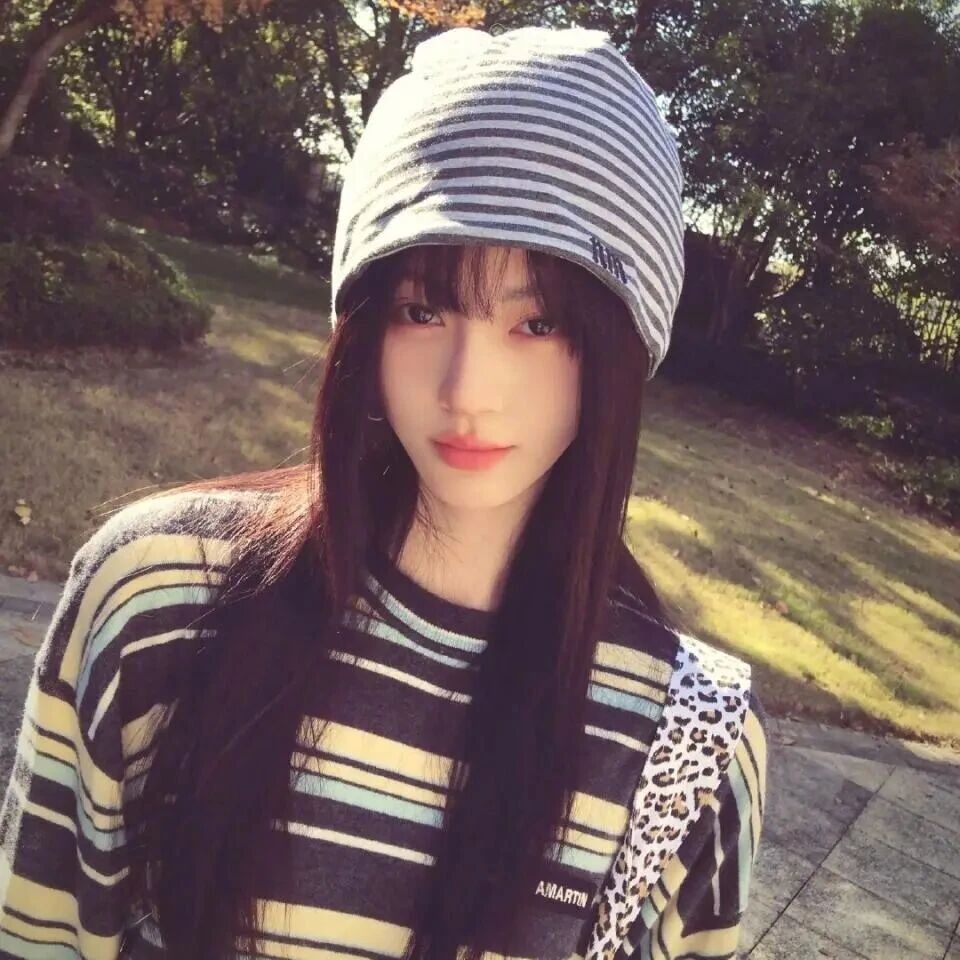 鞠婧祎风波再升级!前队友曾艳芬曝出更多内幕,陪酒只是冰山一角