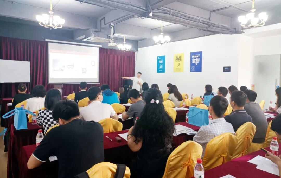 領(lǐng)拓聚焦 | 超薄切片機(jī)新品發(fā)布會(huì)暨電鏡前處理設(shè)備分享會(huì)