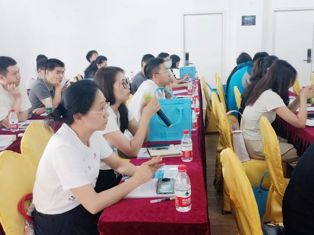 領(lǐng)拓聚焦 | 超薄切片機(jī)新品發(fā)布會(huì)暨電鏡前處理設(shè)備分享會(huì)