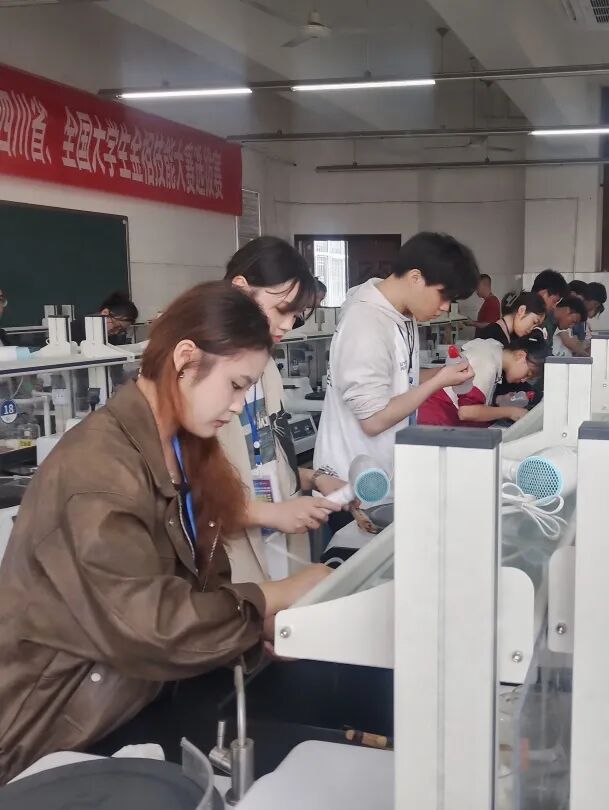 領拓聚焦 | 全國大學生金相技能大賽正在火熱進行中