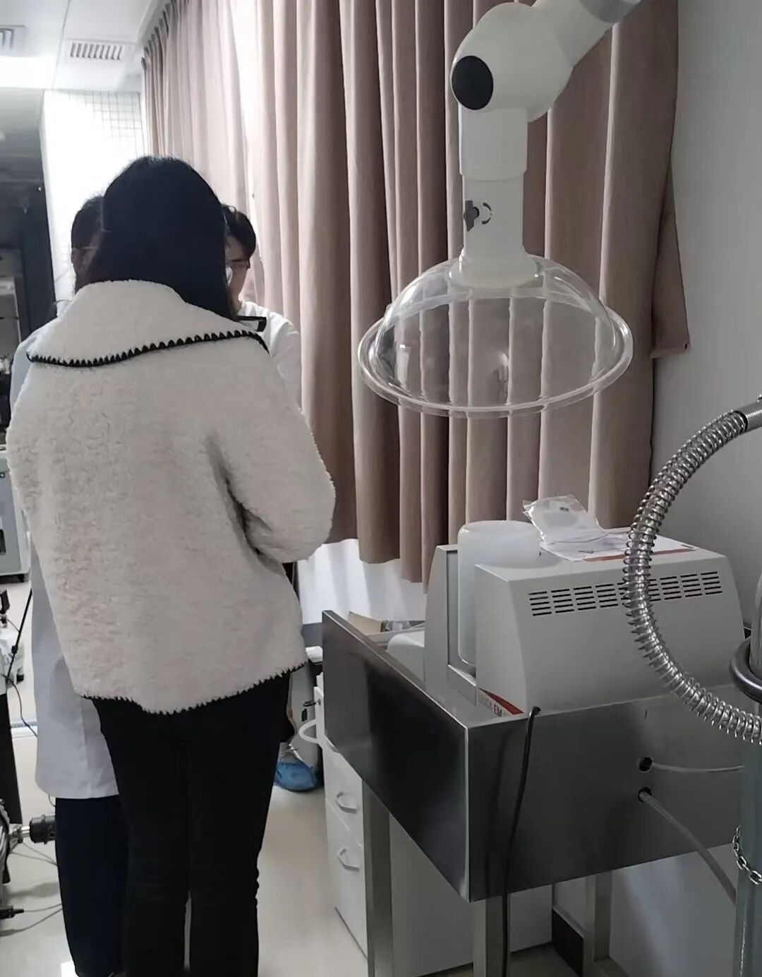 領(lǐng)拓聚焦 | 徠卡先進(jìn)電鏡制樣技術(shù)及應(yīng)用交流會(huì)