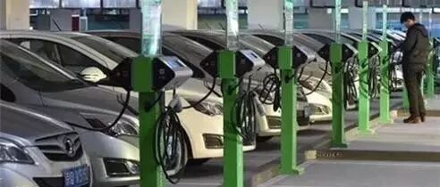 工业和信息化部关于修改《新能源汽车生产企业及产品准入管理规定》的决定