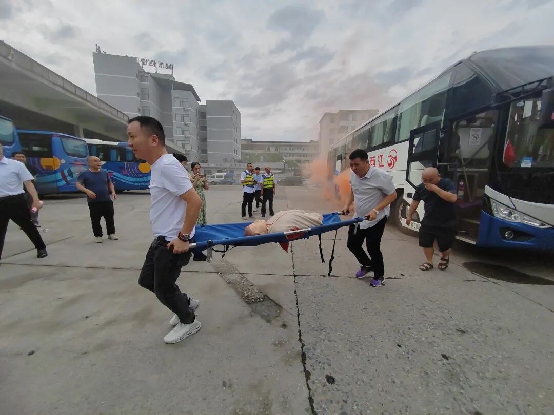 萍鄉(xiāng)長運：舉行消防應急演練