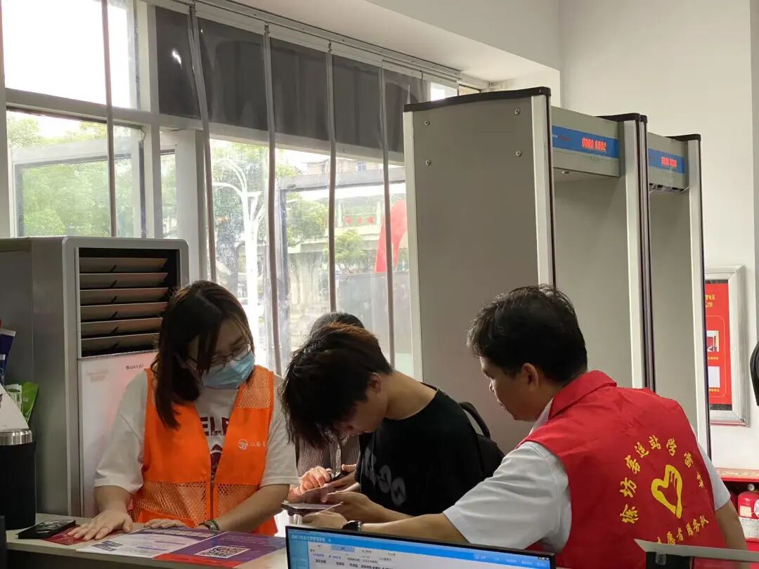 南昌-樂安、南昌-黎川定點(diǎn)巴士開通運(yùn)營