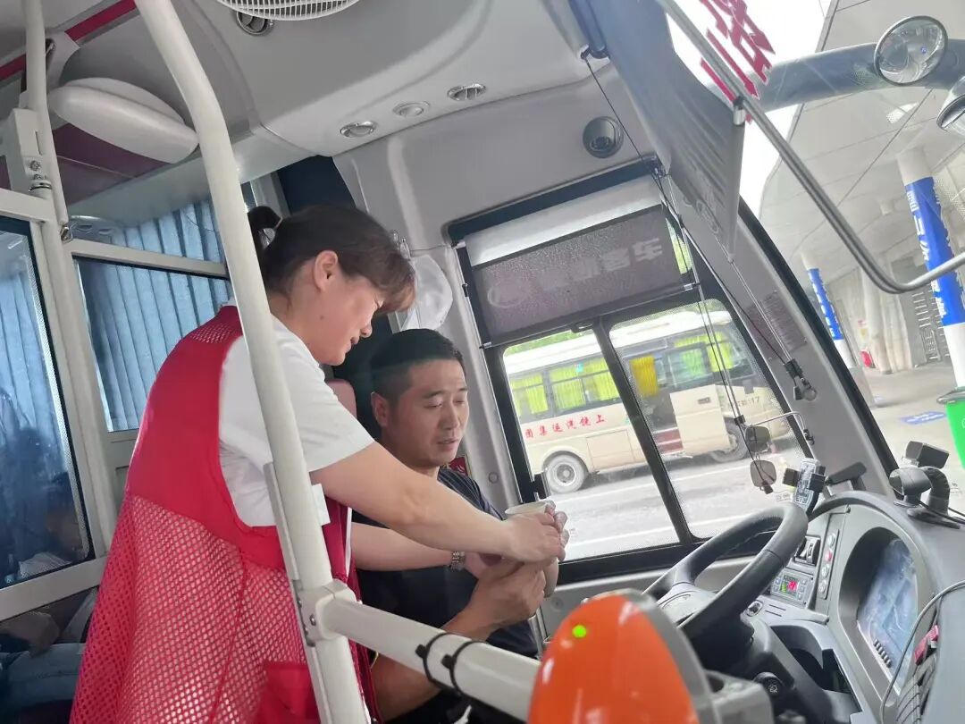 戰(zhàn)酷暑 || 炎炎夏日 送清涼（五）