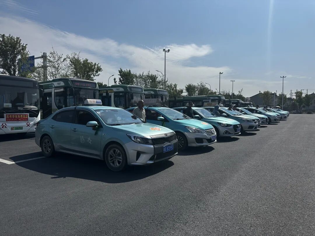 江西長運(yùn)積極開展愛心送考活動(dòng)