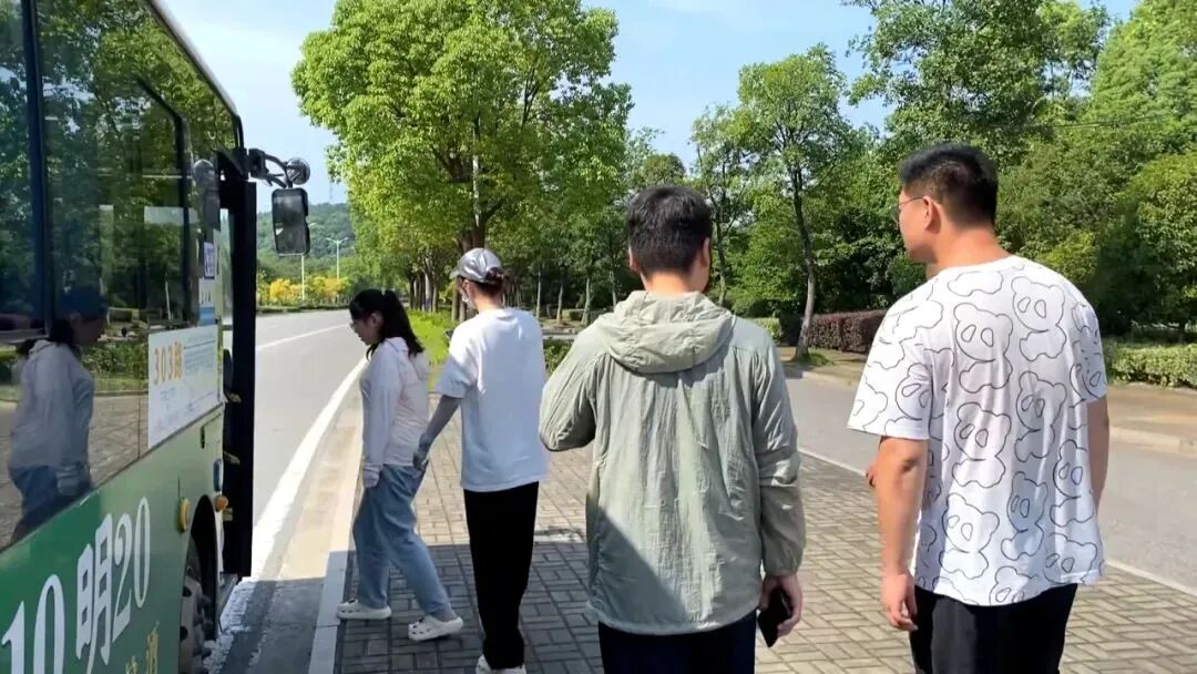 馬鞍山長客：當(dāng)涂長客兩條公交線推行“響應(yīng)式?？俊? onmousewheel=