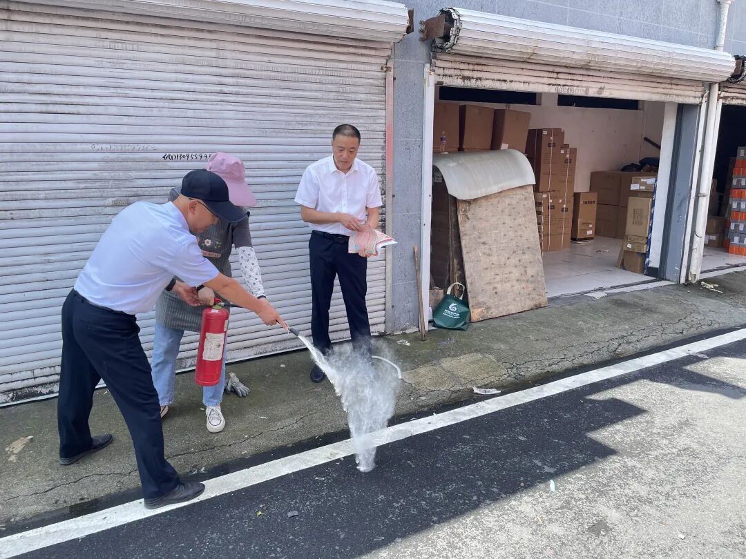 黃山長運：開展消防器材使用理論培訓(xùn)與實操演練活動