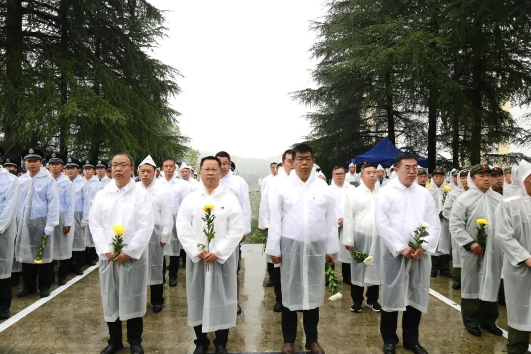 贵定烈士有哪些_我县举行烈士纪念日公祭活动_