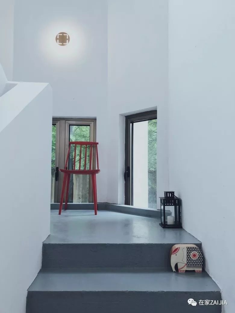 舊地板翻新_【地板專(zhuān)業(yè)受理上海地板維修電話(huà)實(shí)木地板翻新】_奉賢區木地板翻新