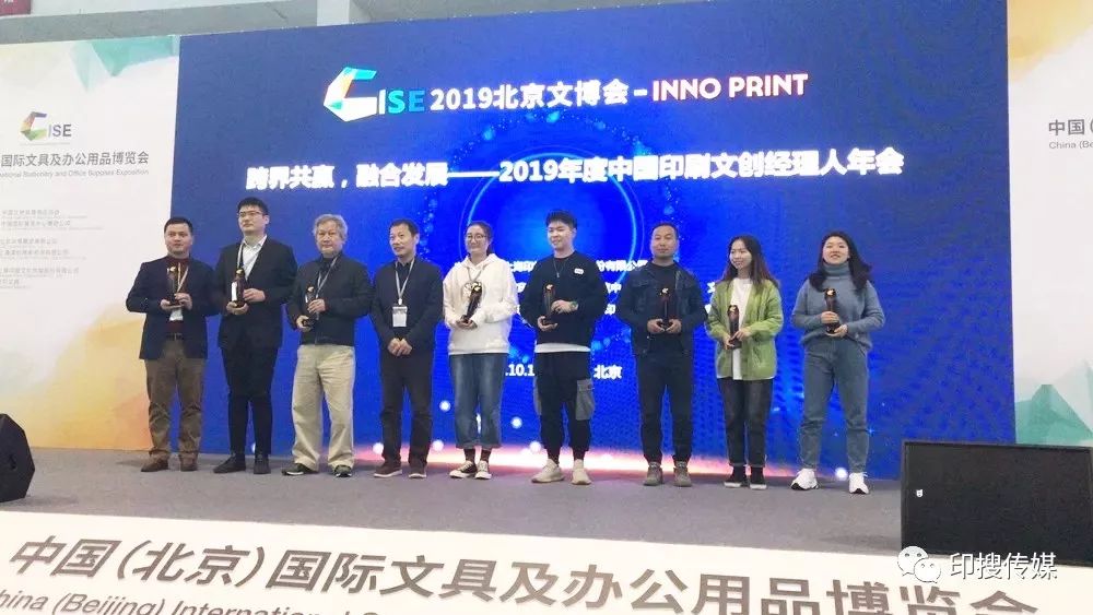 深圳彩頁(yè)畫(huà)冊(cè)印刷哪家好_深圳精品畫(huà)冊(cè)印刷_批量印刷精品畫(huà)冊(cè)