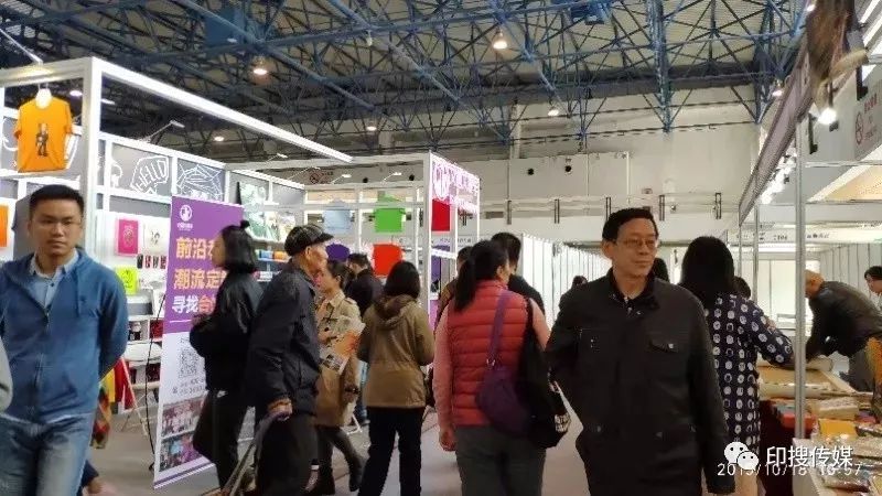 深圳彩頁(yè)畫(huà)冊(cè)印刷哪家好_批量印刷精品畫(huà)冊(cè)_深圳精品畫(huà)冊(cè)印刷