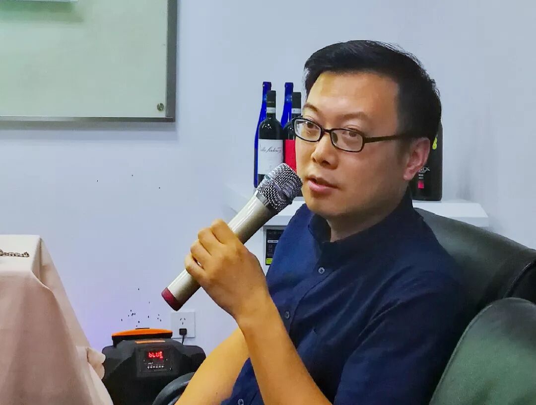 红酒品鉴会活动方案_红酒雪茄沙龙品鉴会_红酒品鉴会主持词