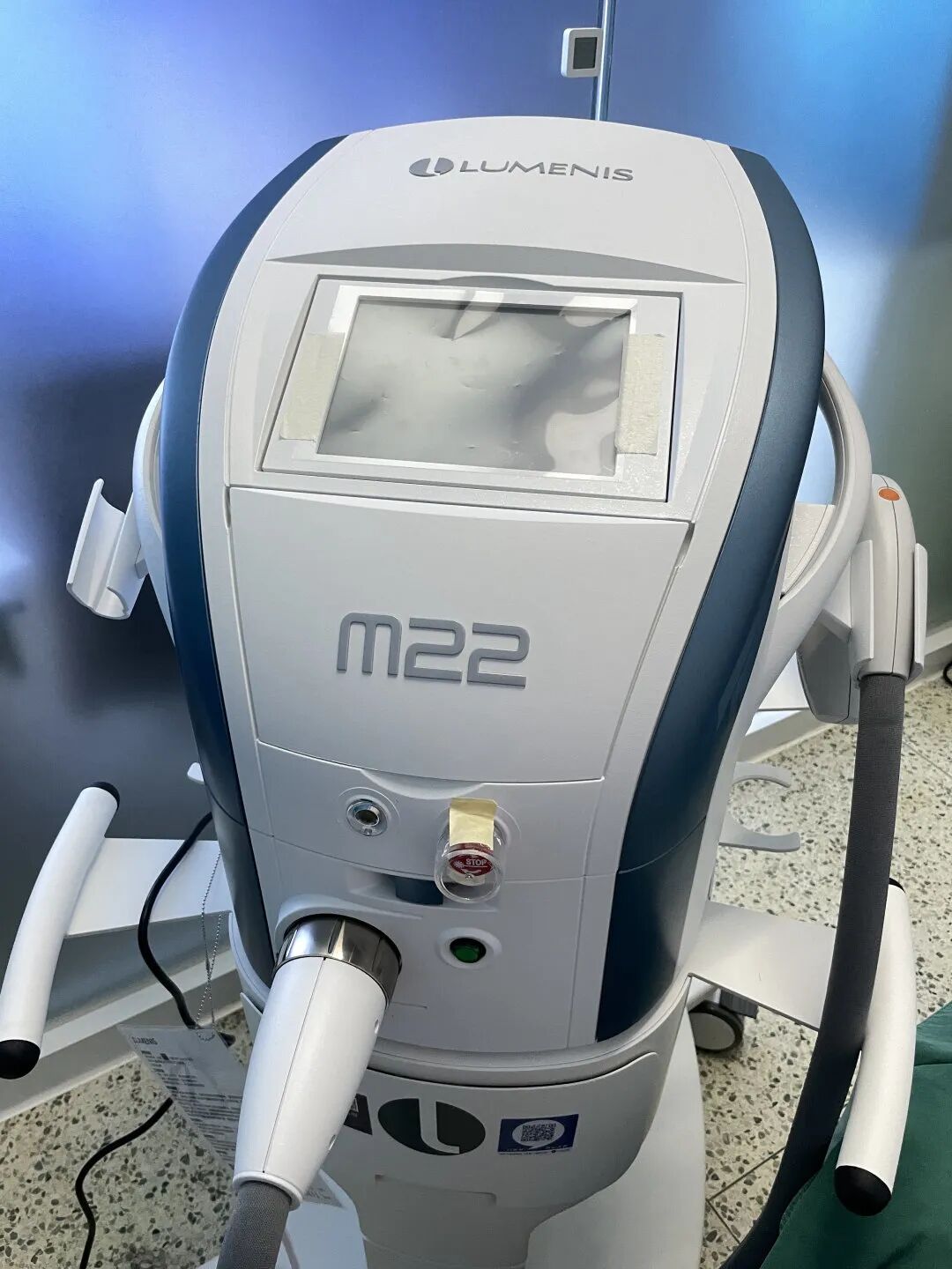 光热治疗仪有什么作用眼睛干涩怎么办？福建协和眼科再添干眼治疗利器——最新一代科医人M22强脉冲光治疗仪_https://www.jmylbn.com_新闻资讯_第5张