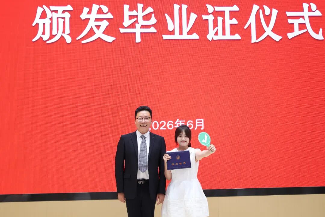012A2219 拷贝.jpg