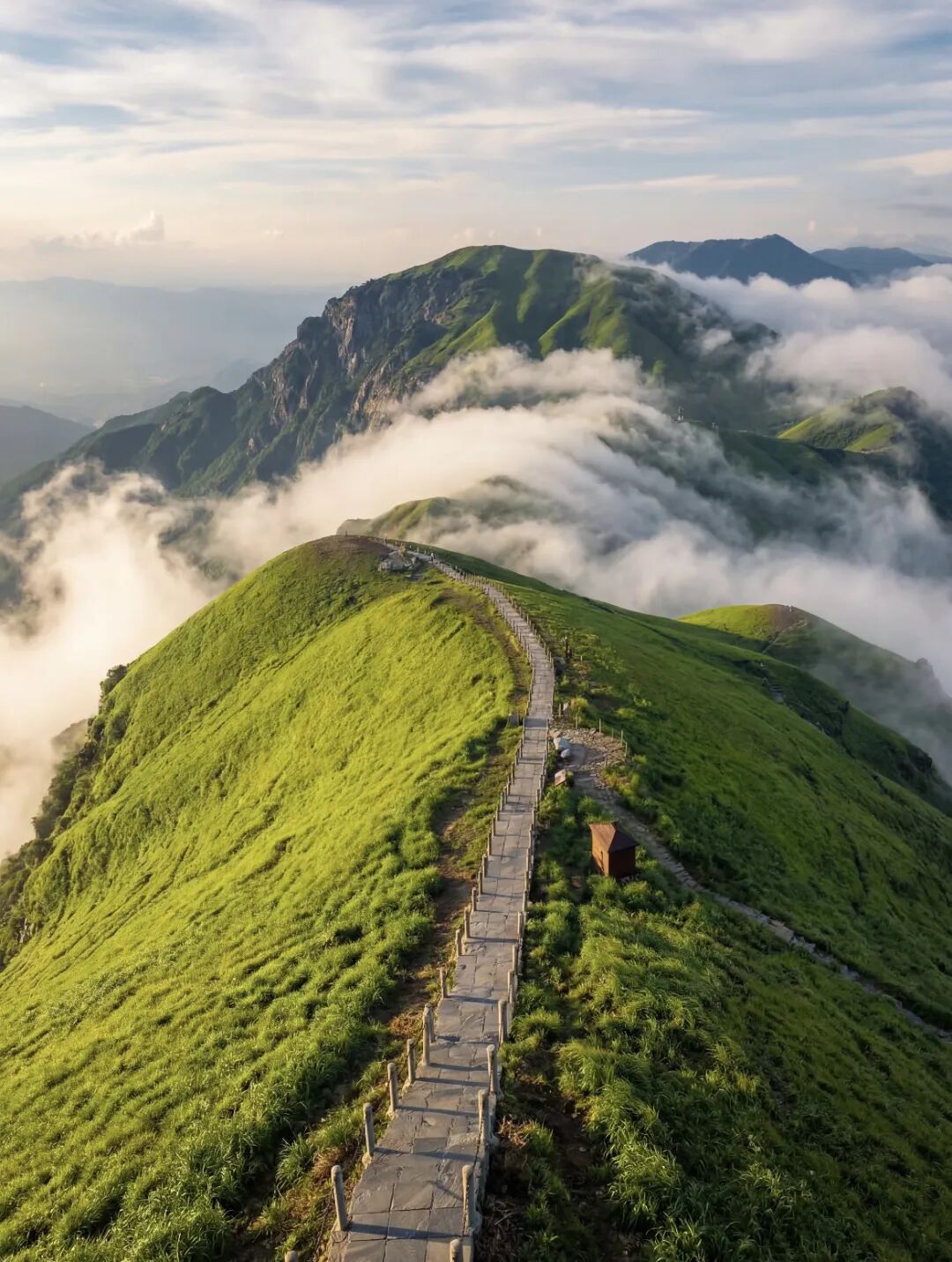 最适合5-6月旅游的6个地方，花最少的钱，看最美的风景！