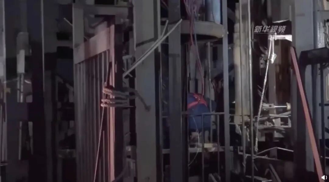 省委书记喊话栖霞矿难被困工人，无人回应。 央视：迟报乃安全生产大忌，不能容忍！